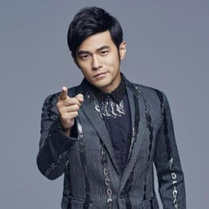 龙卷风 周杰伦 c调简易版