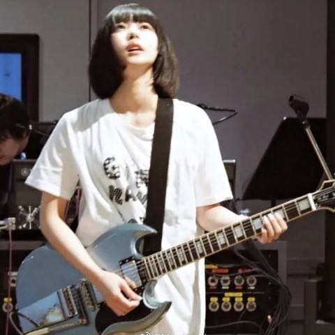 95的钢琴谱