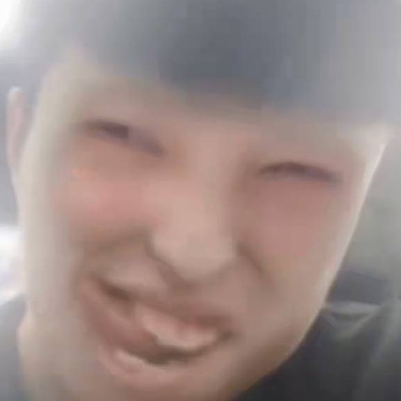 因为太幸福所以面目狰狞。的钢琴谱