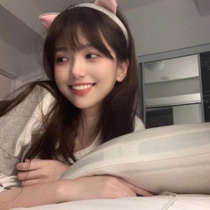 咳咳的钢琴谱