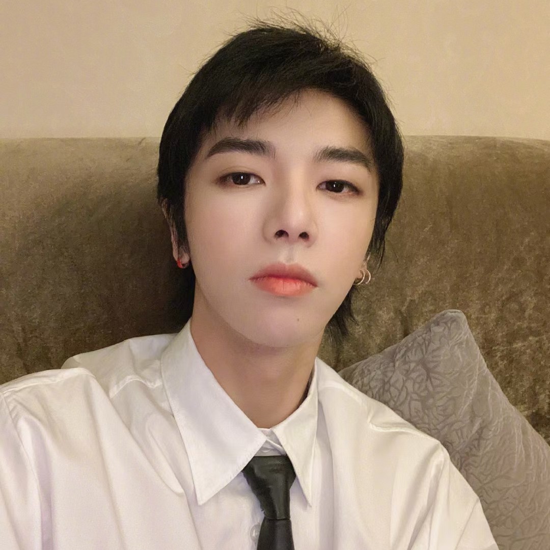 小疯子青柠yu的钢琴谱