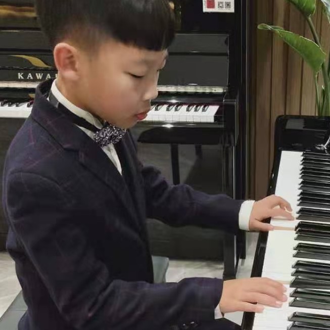 136****9390的钢琴谱