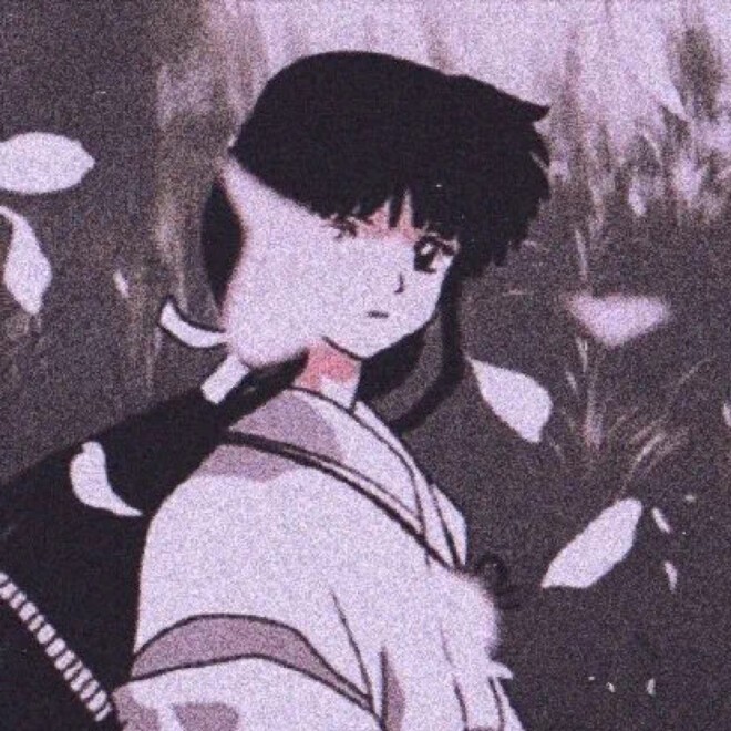⠀ ⠀ ⠀  ☽