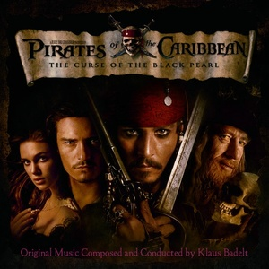 加勒比海盗主题曲 He's A Pirate简易版钢琴谱